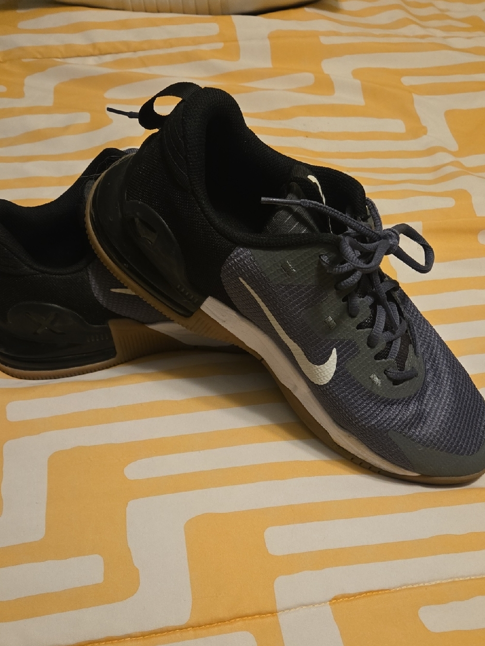 Nike Training Shoes Black Gray & White